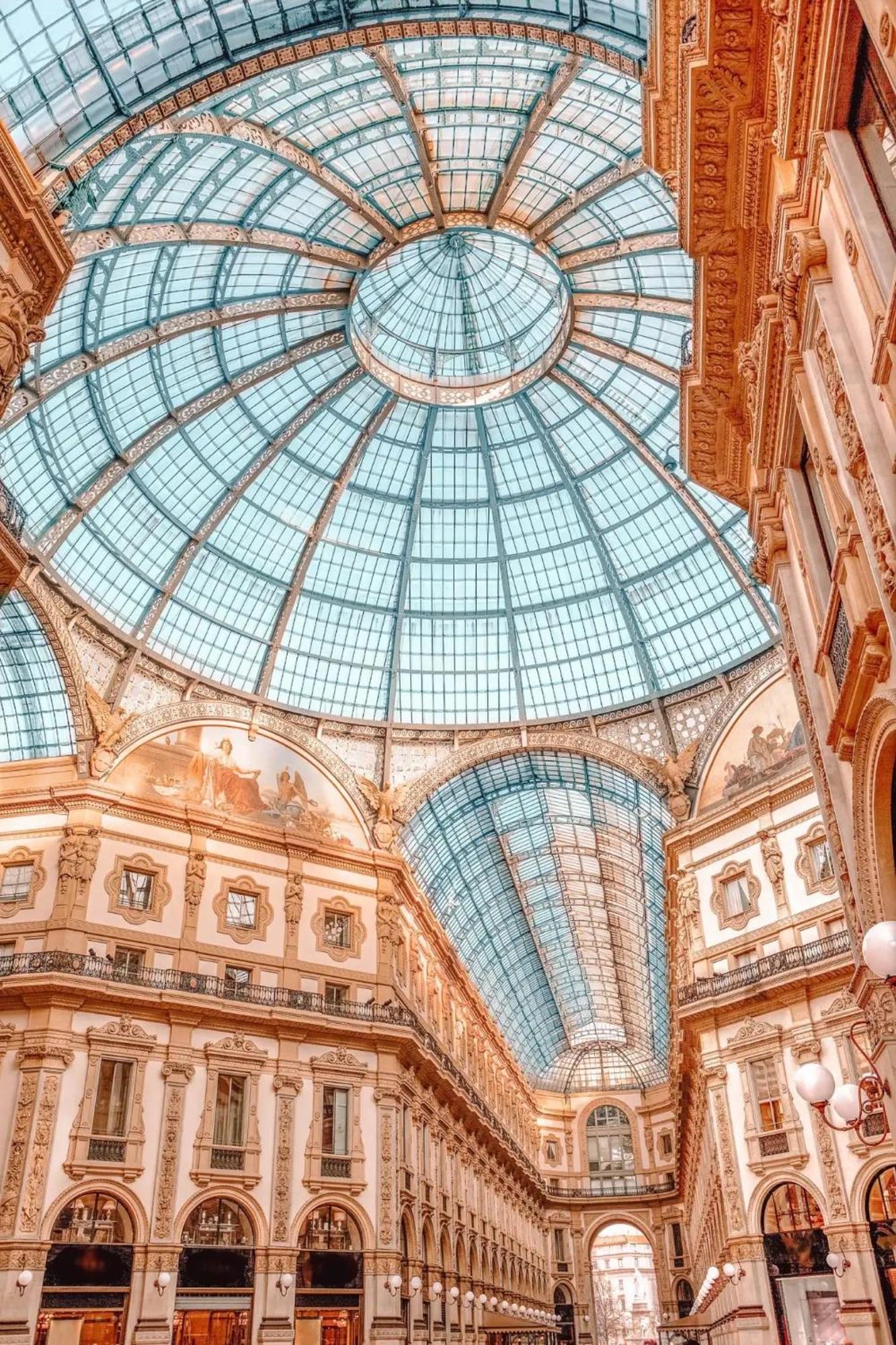 The Boutique Houses - Iconic Suite In Galleria Duomo With Private Parking Милан Экстерьер фото